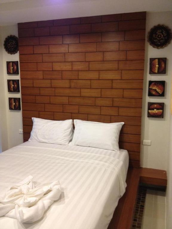 Khách sạn Renoir Boutique 3*