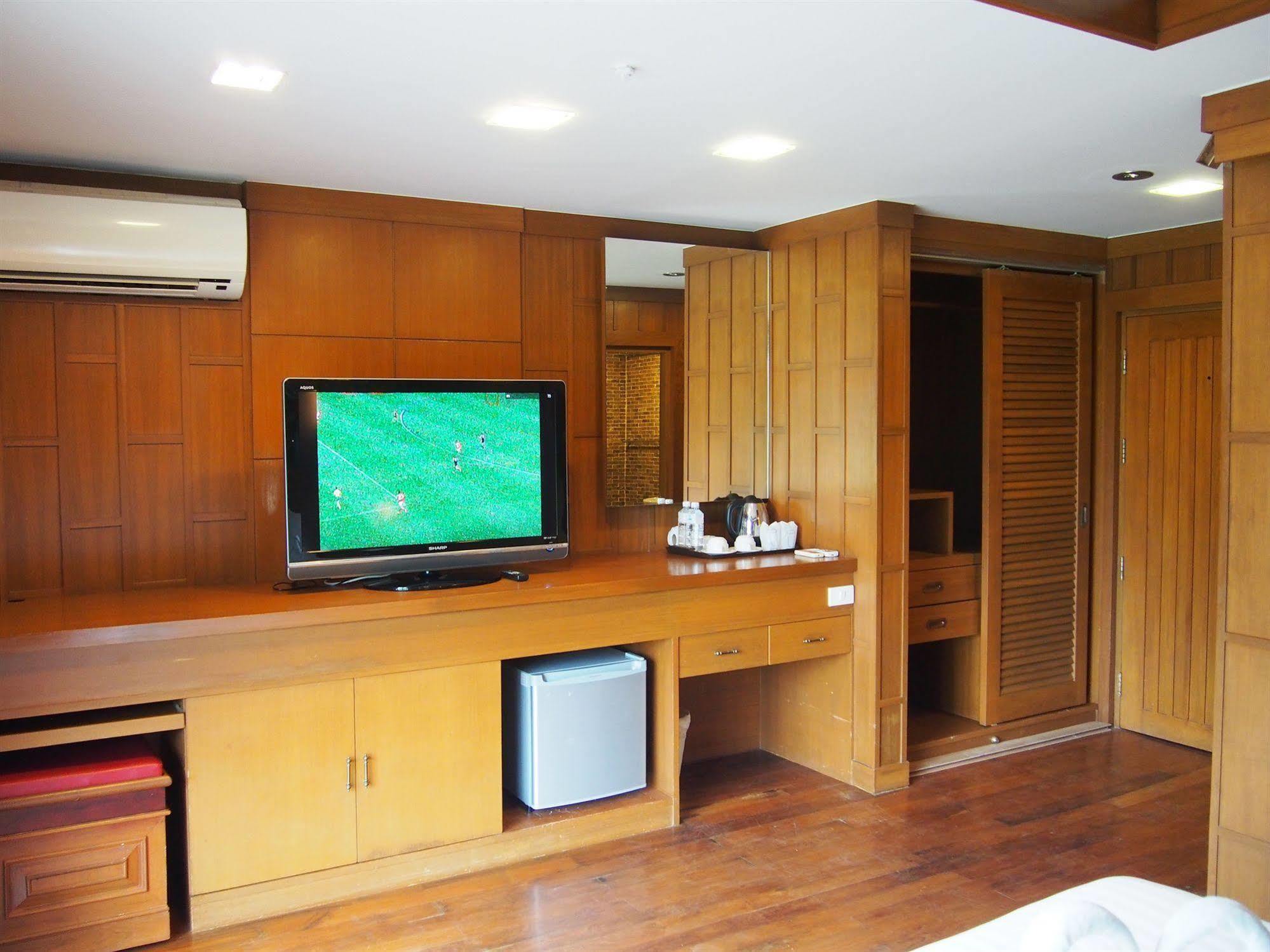 Renoir Boutique Khách sạn 3*